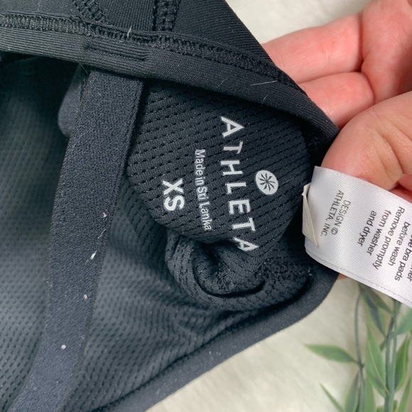 Athleta Black Sports Bra - Picture 3 of 4
